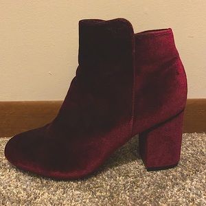 Ankle boots
